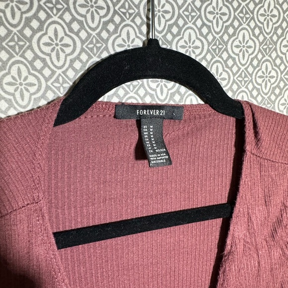 Forever 21 Tie Crop Top - Picture 2 of 2